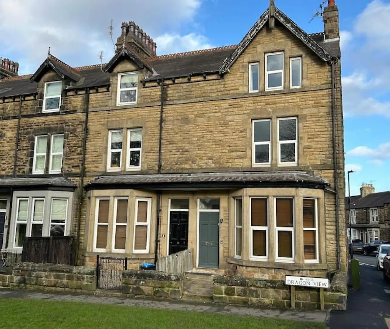 Charming Newly Refurbished Harrogate Apartment בריטניה
